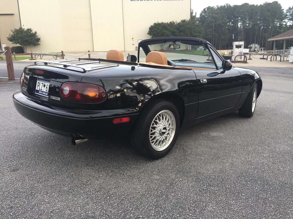 1992 Mazda NA MX-5 Miata - Image 6 of 31