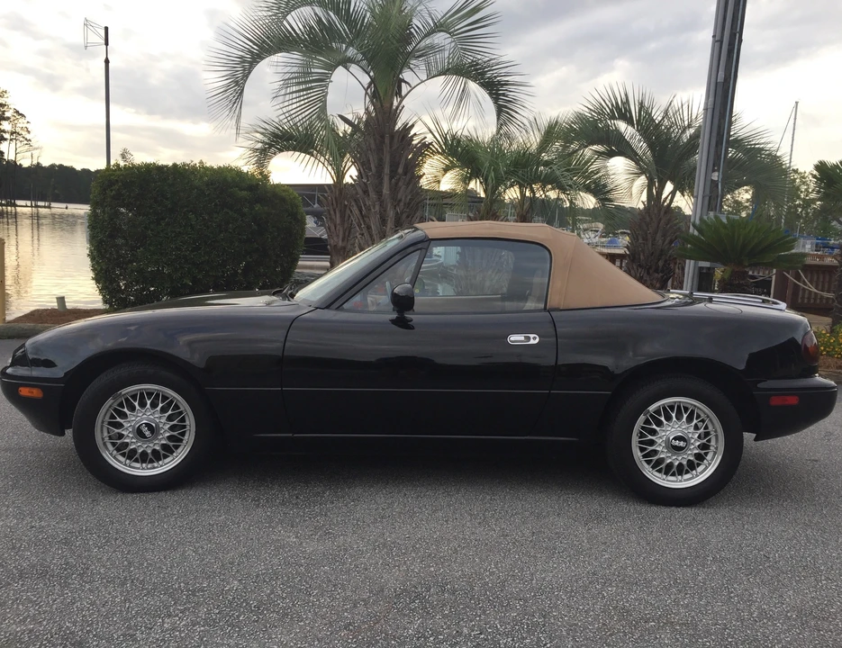 1992 Mazda NA MX-5 Miata - Image 13 of 31