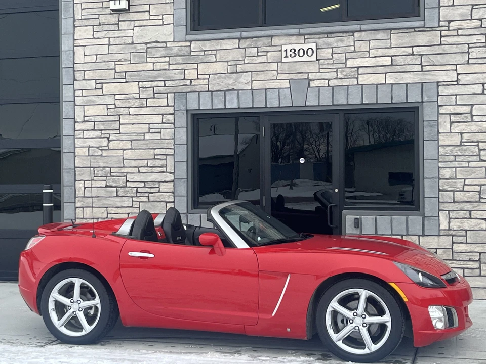 2007 Saturn Sky Red Line - Image 3 of 31