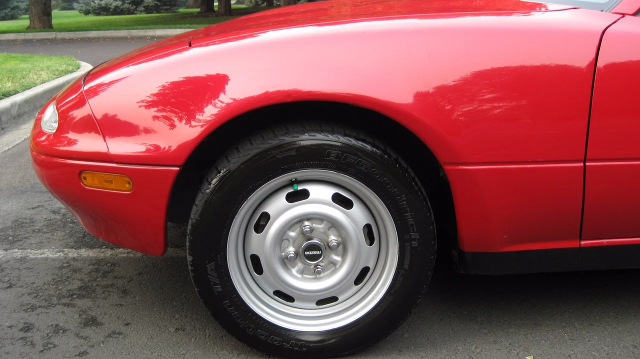 1992 Mazda NA MX-5 Miata - Image 13 of 31