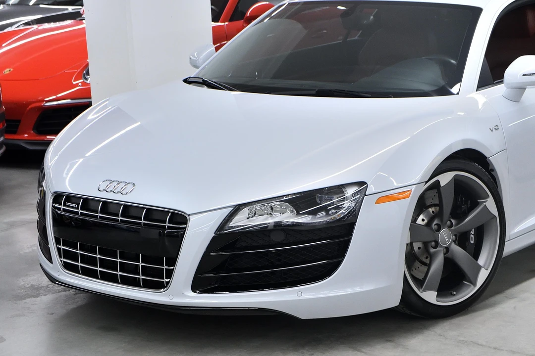 2012 Audi 42 R8 - Image 11 of 31