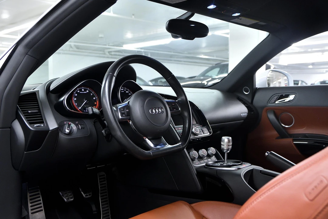 2012 Audi 42 R8 - Image 31 of 31