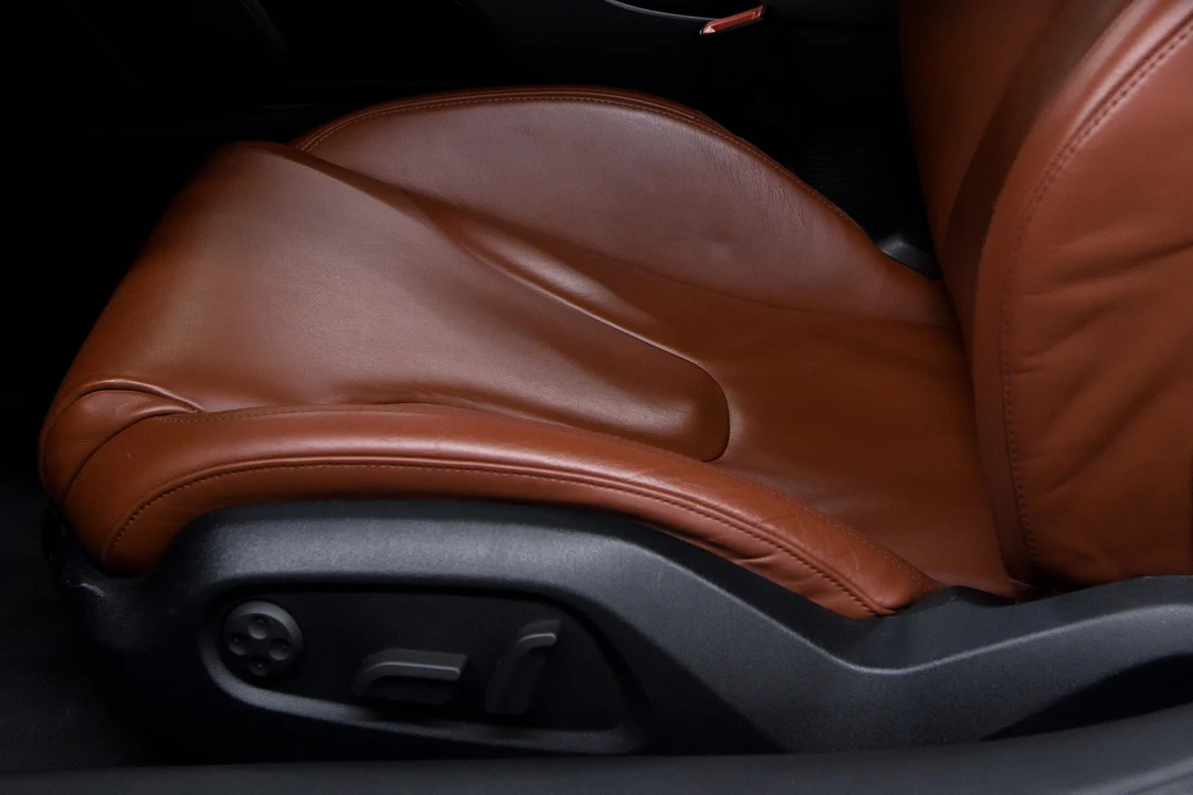 2012 Audi 42 R8 - Image 22 of 31