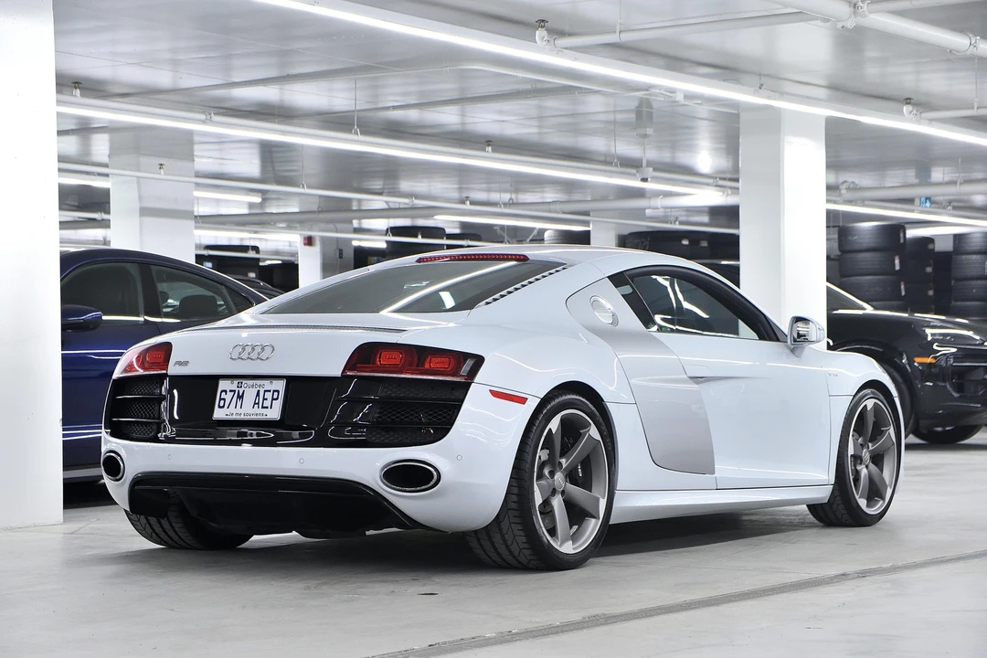 2012 Audi 42 R8 - Image 7 of 31