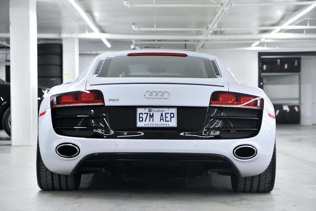 2012 Audi 42 R8 - Image 8 of 31