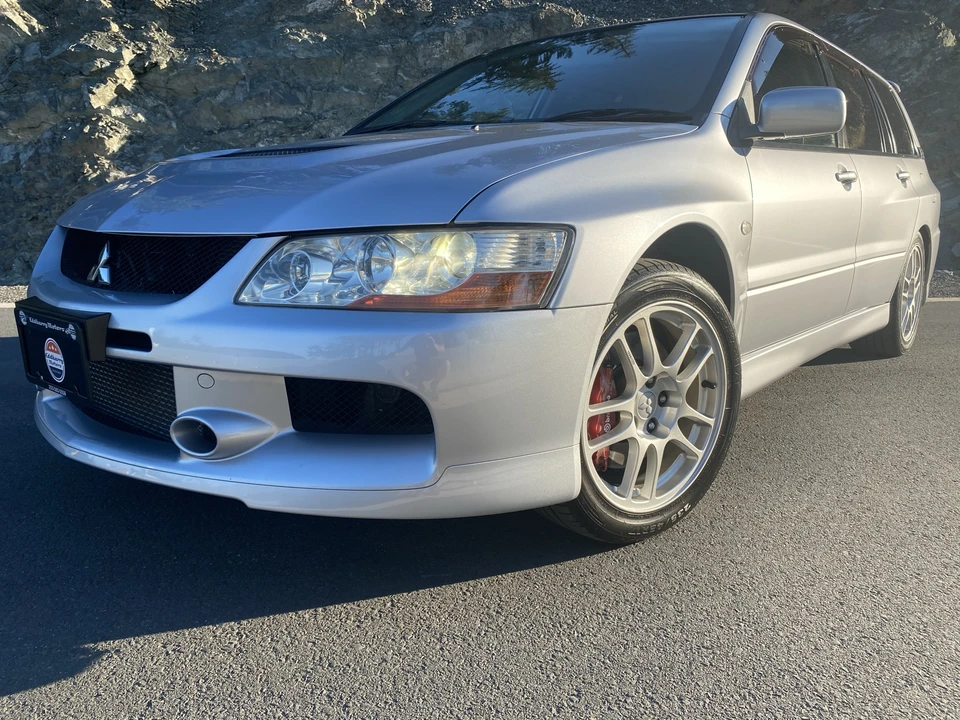 2005 Mitsubishi Lancer Evolution IX 8th Gen - Image 2 of 31