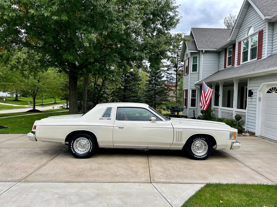 1979 Chrysler Cordoba - Image 16 of 31