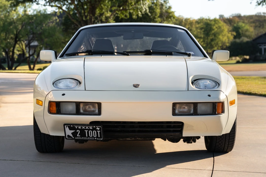 1981 Porsche 928 - Image 9 of 31