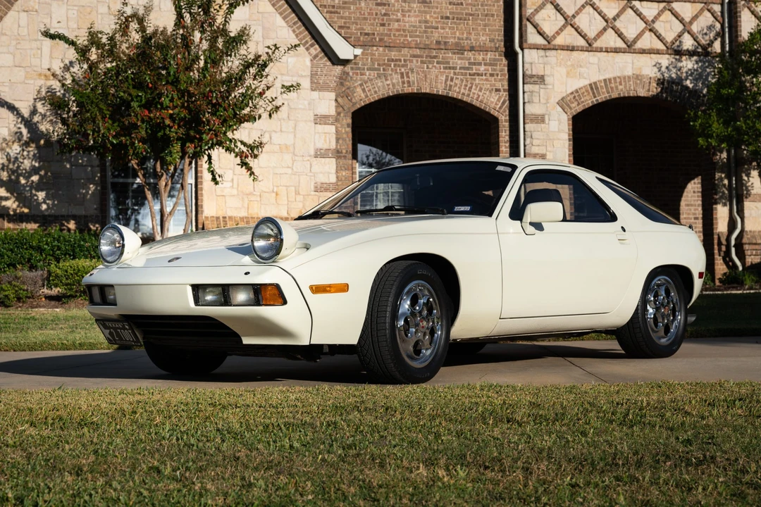 1981 Porsche 928 - Image 13 of 31