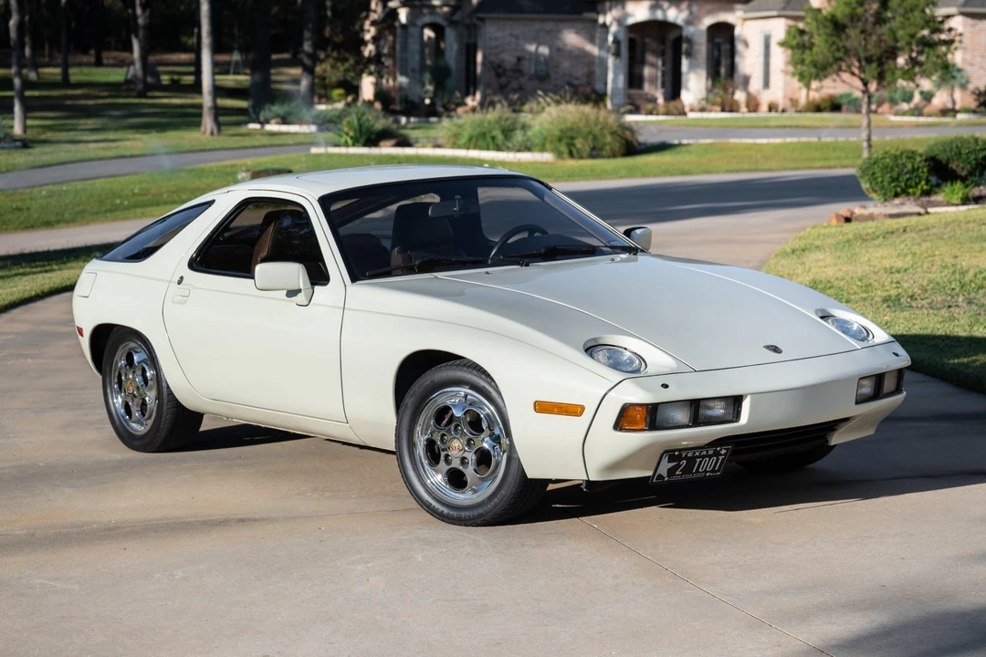 1981 Porsche 928 - Image 2 of 31