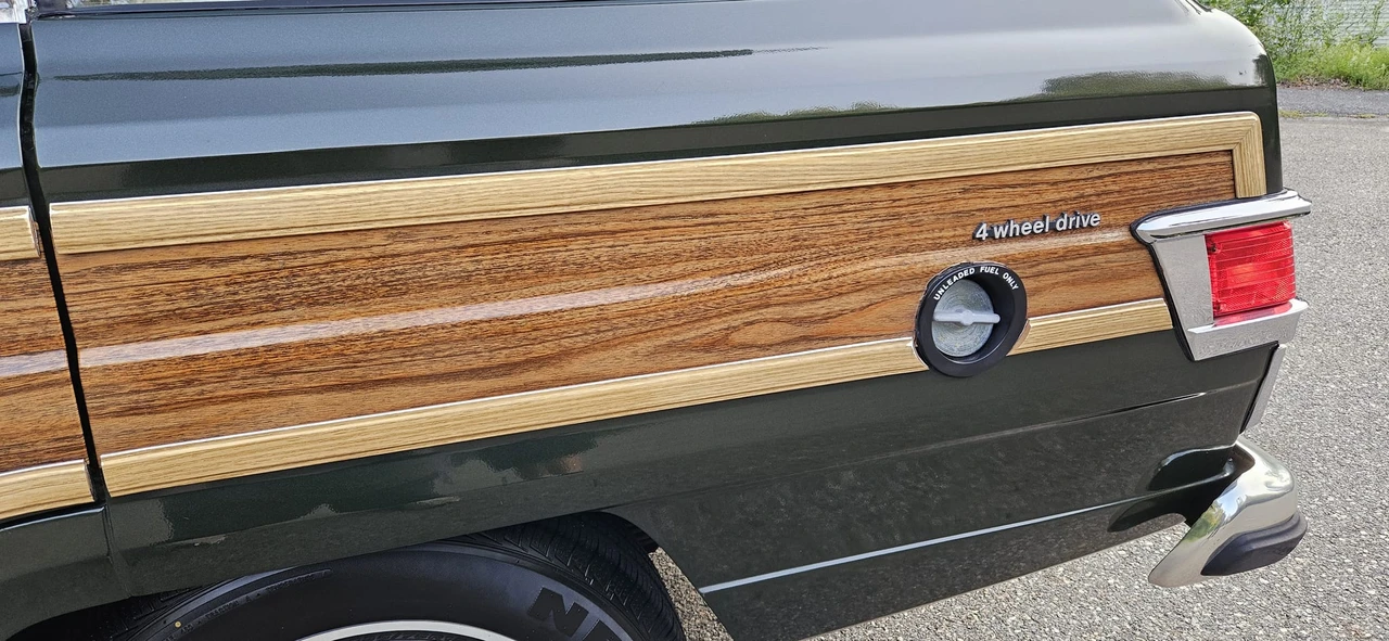 1983 Jeep SJ Wagoneer - Image 19 of 31