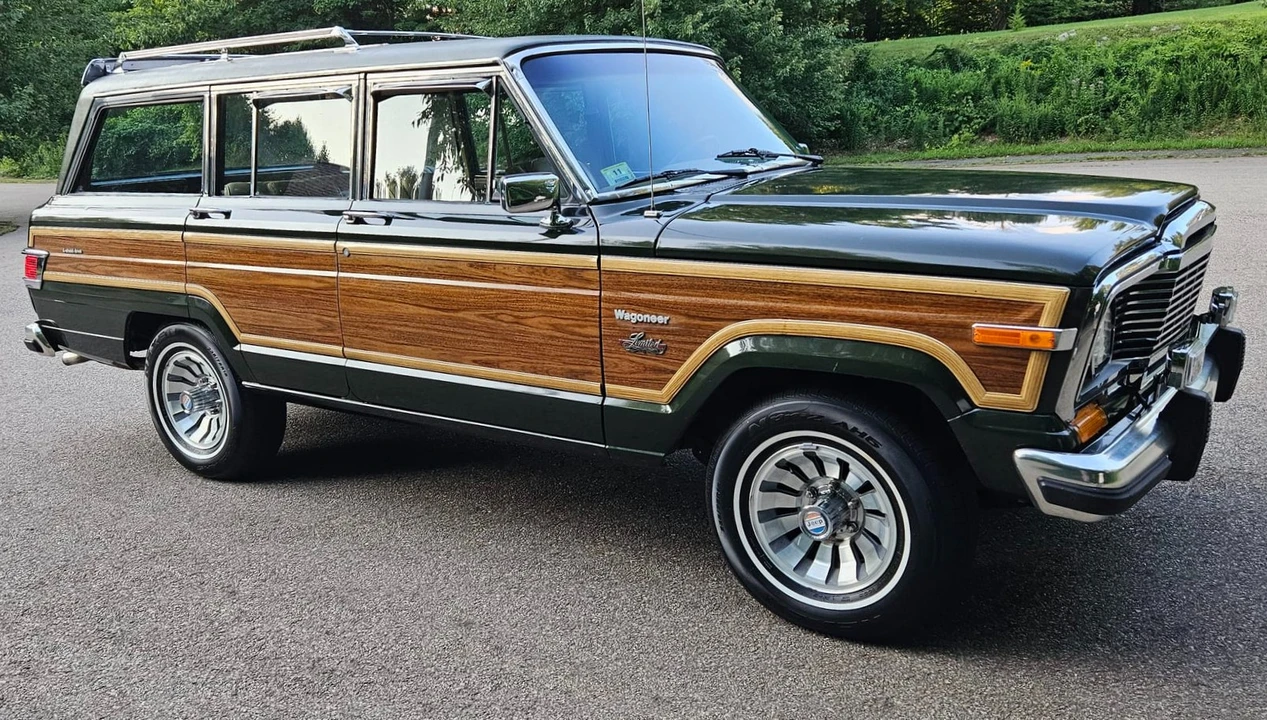 1983 Jeep SJ Wagoneer - Image 8 of 31