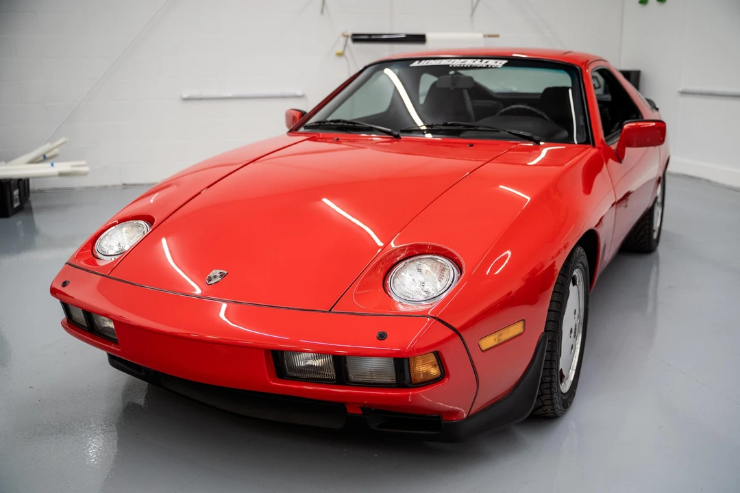 1984 Porsche 928 S - Image 6 of 31