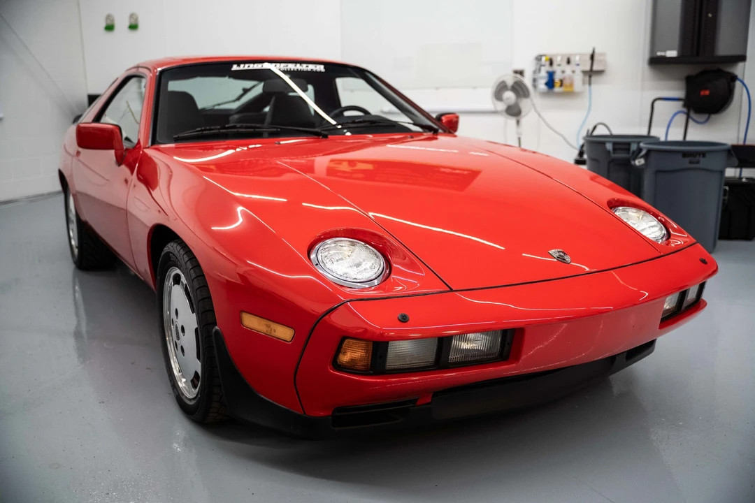 1984 Porsche 928 S - Image 4 of 31