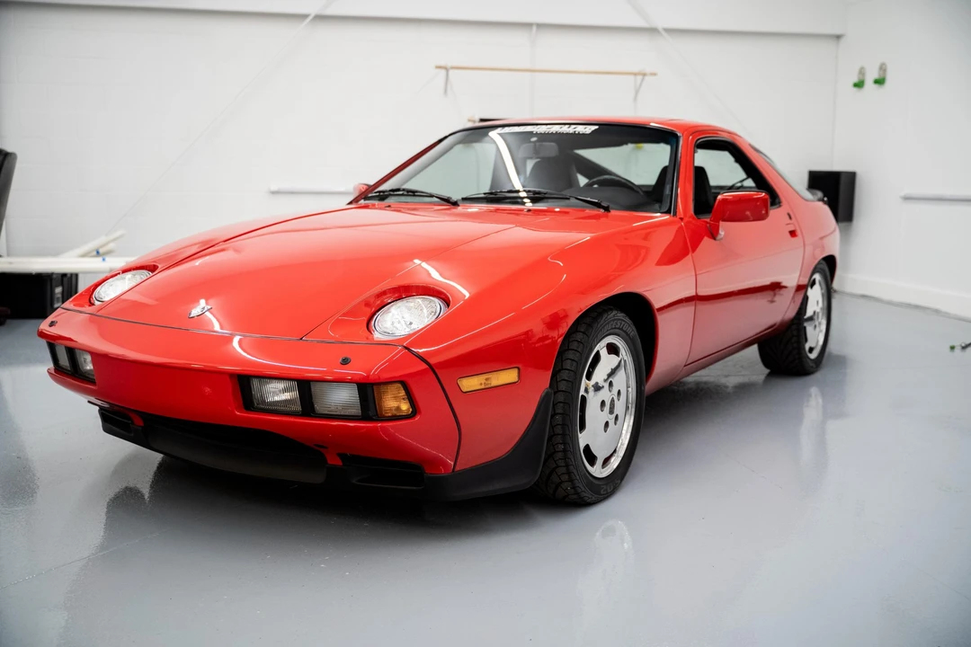 1984 Porsche 928 S - Image 8 of 31