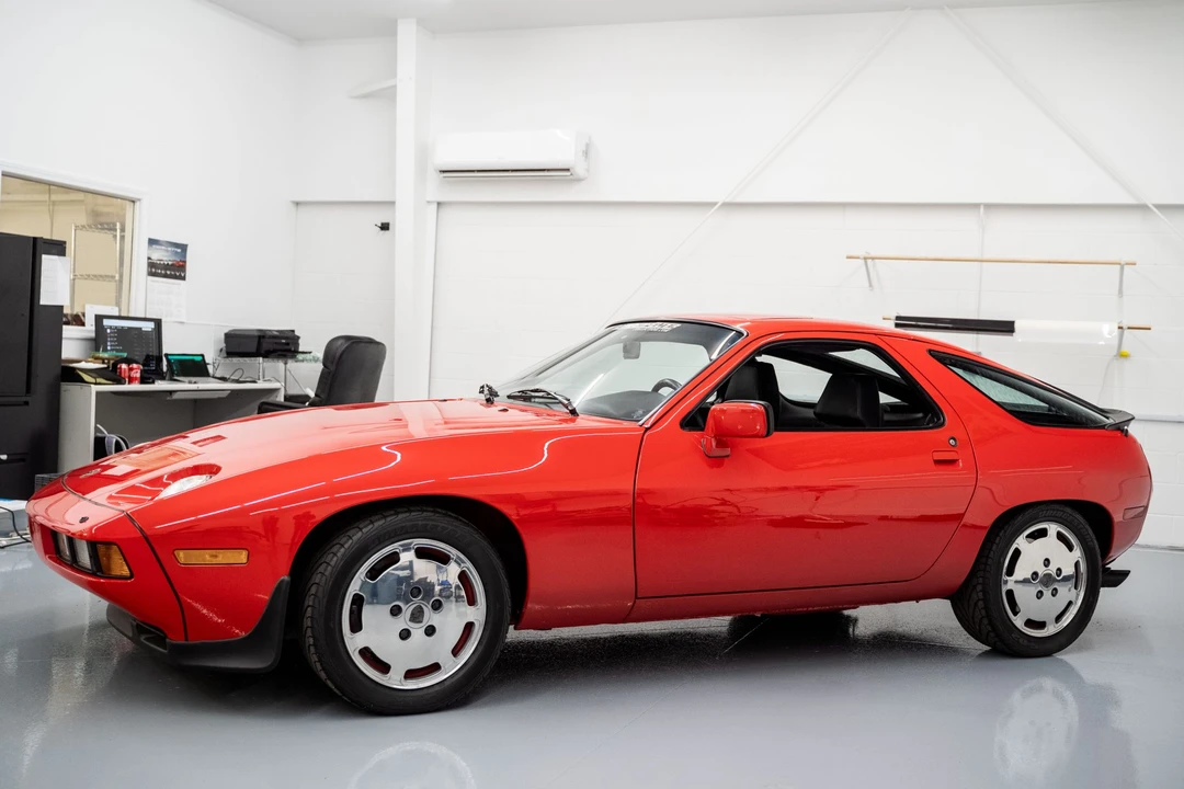 1984 Porsche 928 S - Image 10 of 31