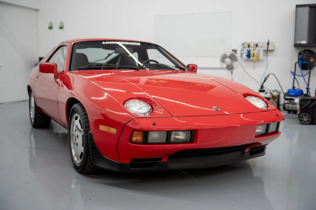 1984 Porsche 928 S - Image 3 of 31