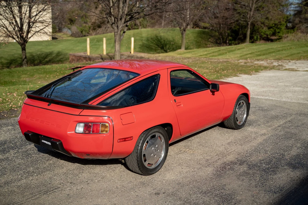 1984 Porsche 928 S - Image 16 of 31