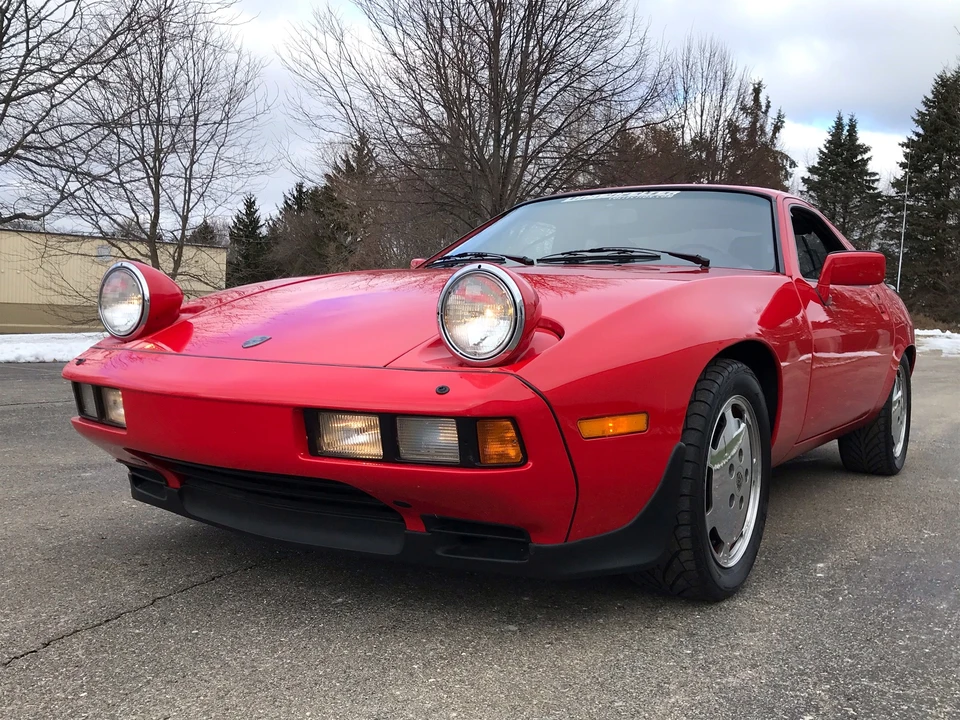 1984 Porsche 928 S - Image 5 of 31
