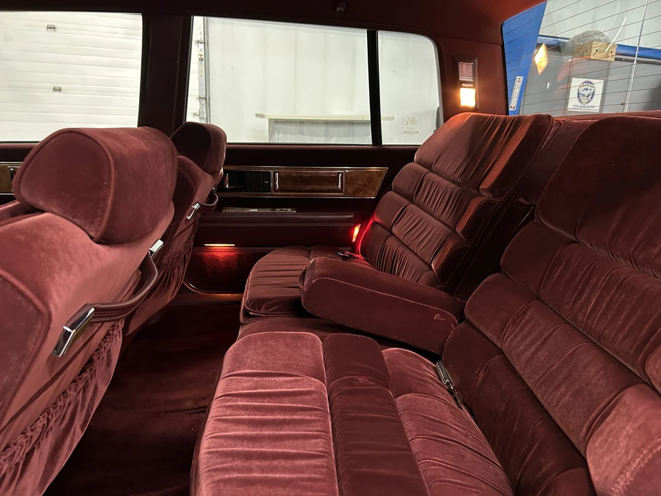 1985 Buick Electra - Image 31 of 31