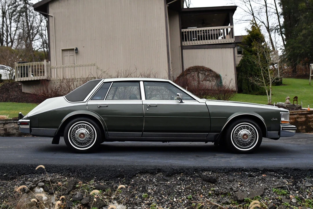 1985 Cadillac Seville - Image 8 of 31