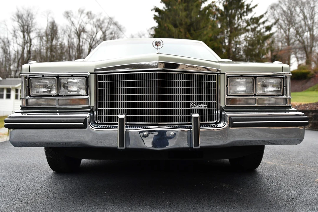 1985 Cadillac Seville - Image 11 of 31