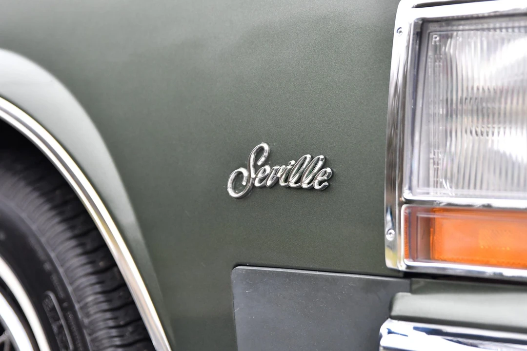 1985 Cadillac Seville - Image 17 of 31