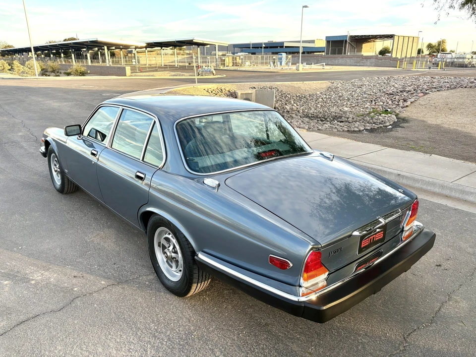 1986 Jaguar XJ Series 3 - Image 11 of 31