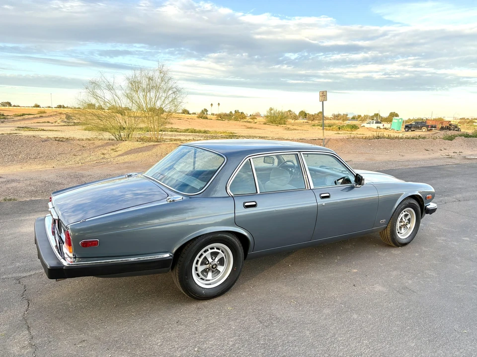 1986 Jaguar XJ Series 3 - Image 19 of 31