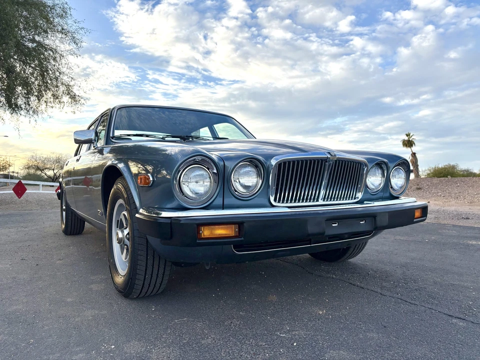 1986 Jaguar XJ Series 3 - Image 26 of 31