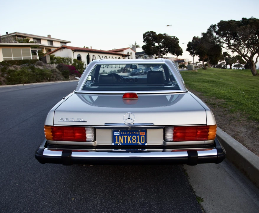 1986 Mercedes-Benz R107 SL-Class - Image 9 of 31