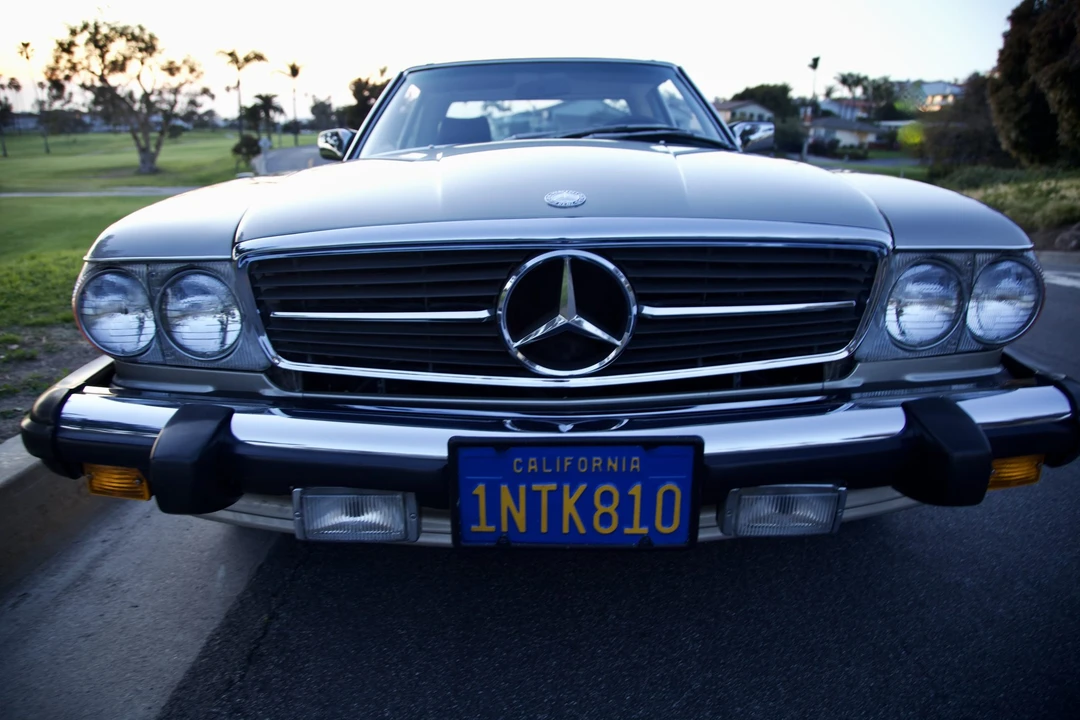1986 Mercedes-Benz R107 SL-Class - Image 2 of 31