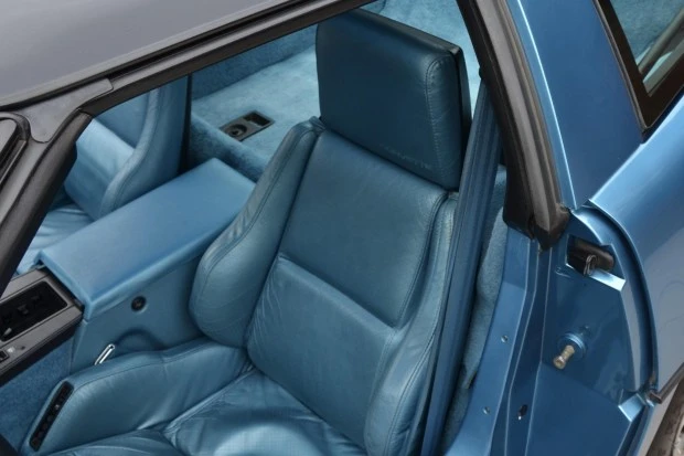 1987 Chevrolet Corvette C4 - Image 4 of 8