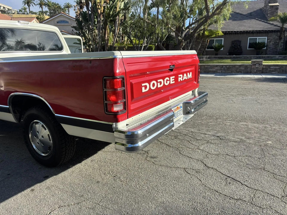 1987 Dodge Ram 1st Gen - Image 29 of 31
