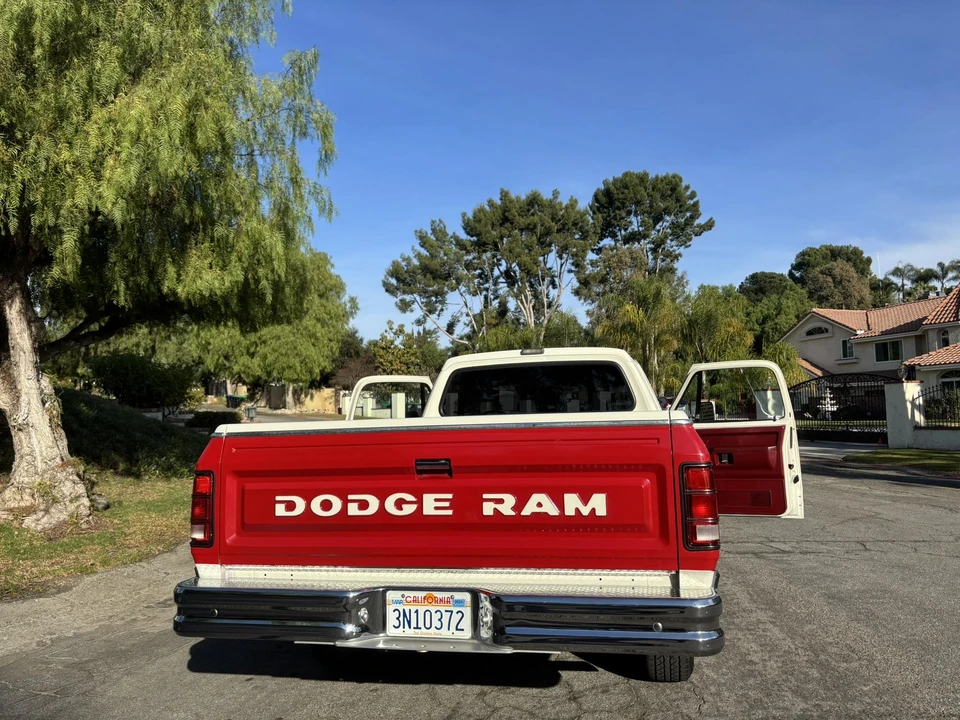 1987 Dodge Ram 1st Gen - Image 25 of 31