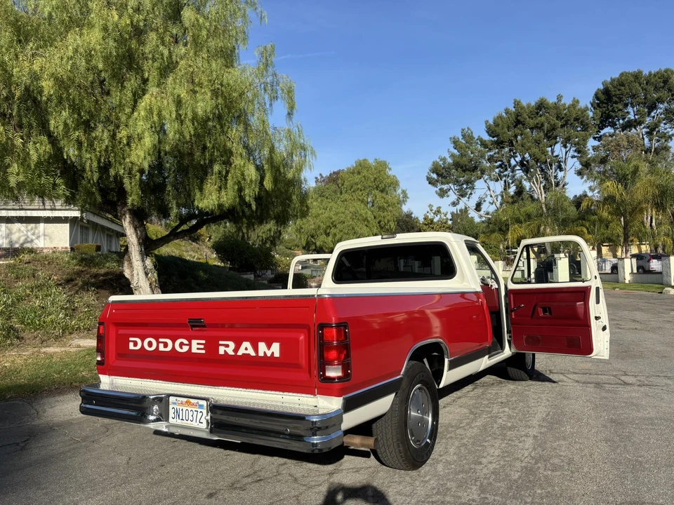 1987 Dodge Ram 1st Gen - Image 23 of 31
