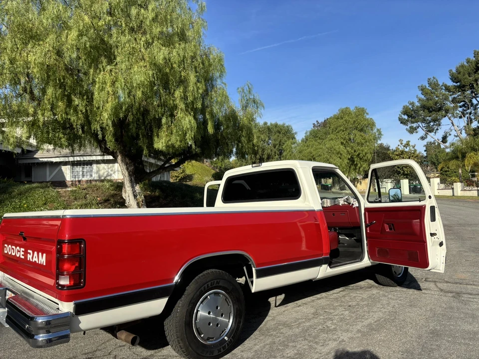 1987 Dodge Ram 1st Gen - Image 22 of 31