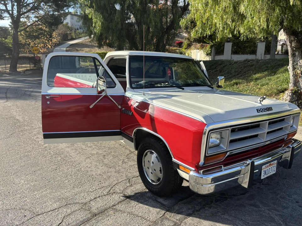 1987 Dodge Ram 1st Gen - Image 19 of 31