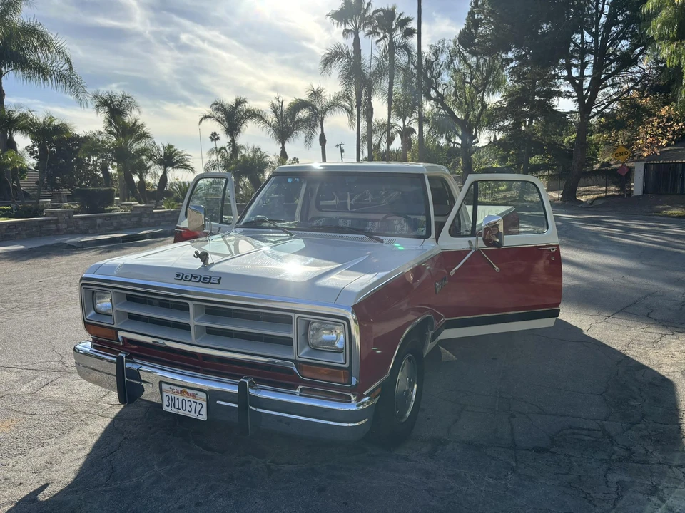 1987 Dodge Ram 1st Gen - Image 15 of 31