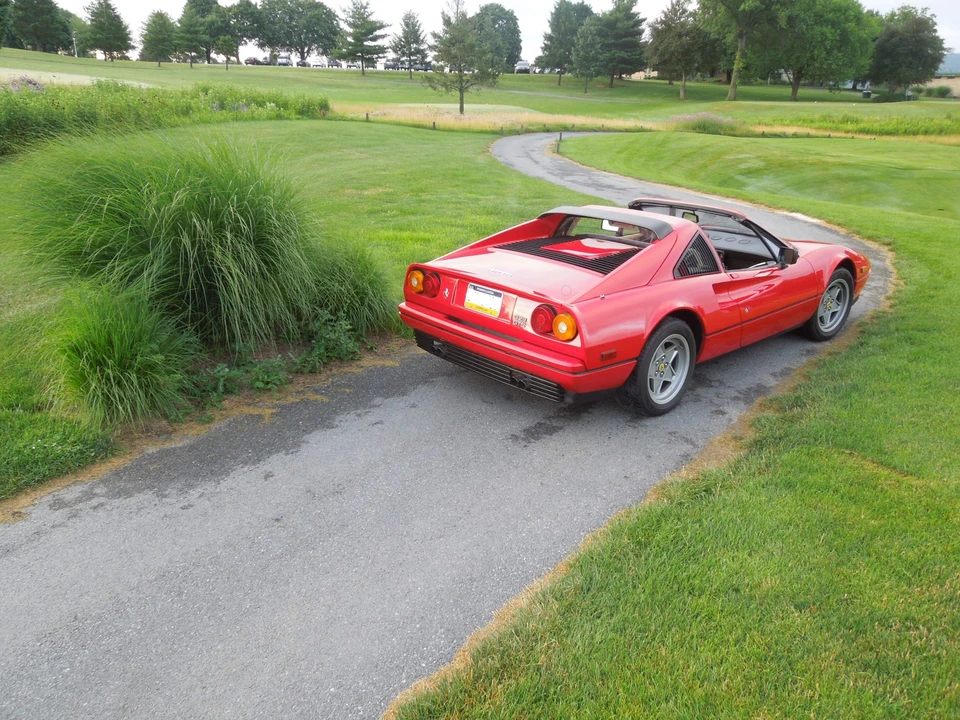 1987 Ferrari 328 GTS - Image 24 of 31