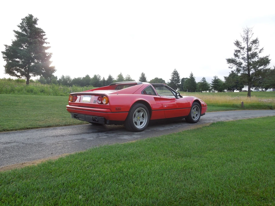 1987 Ferrari 328 GTS - Image 19 of 31