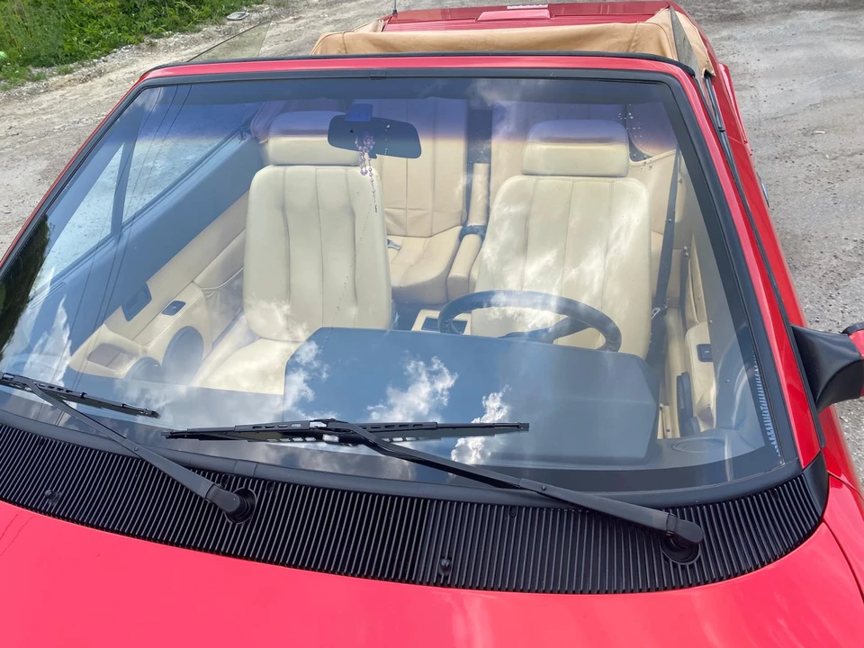 1988 Ferrari Mondial 3.2 - Image 27 of 31