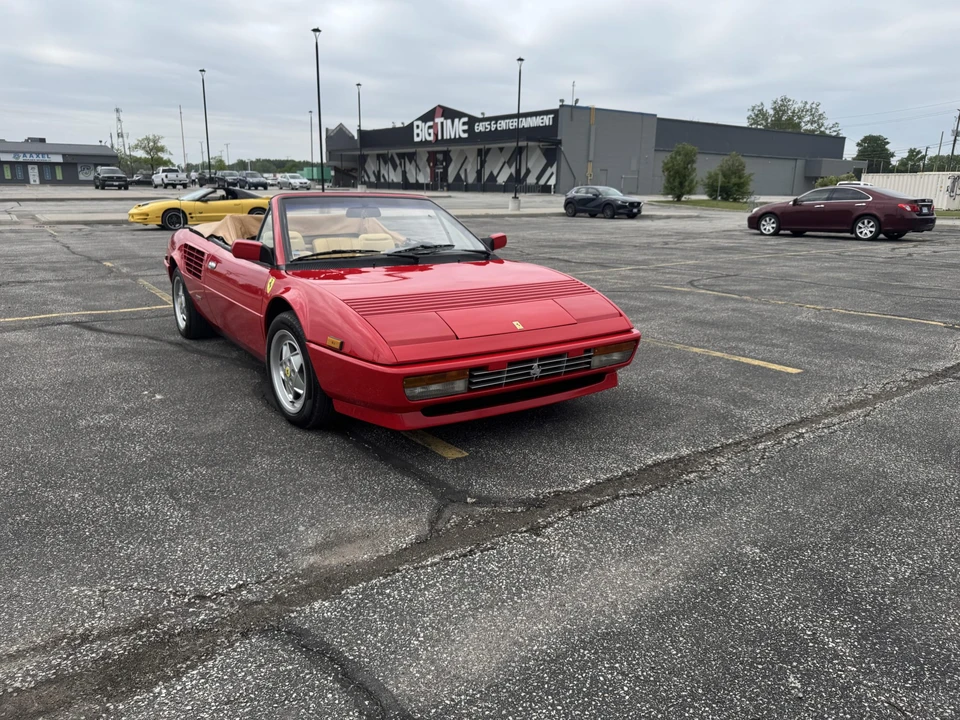 1988 Ferrari Mondial 3.2 - Image 2 of 31