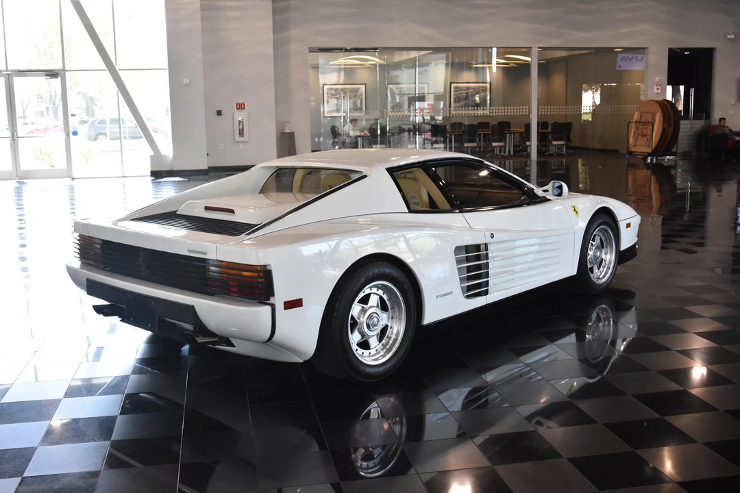 1988 Ferrari Testarossa - Image 13 of 31