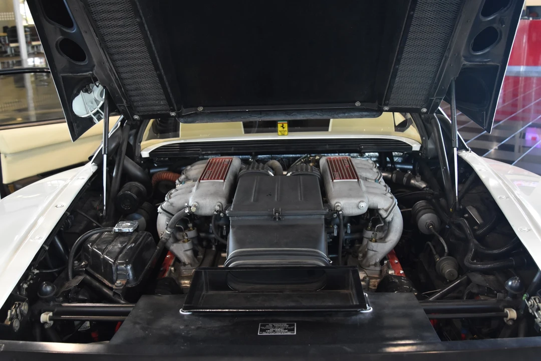 1988 Ferrari Testarossa - Image 26 of 31