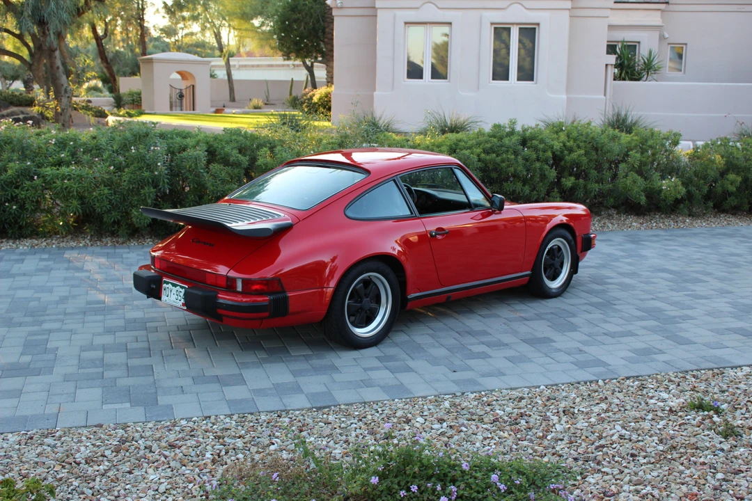 1988 Porsche 911 Carrera 3.2 - Image 13 of 31