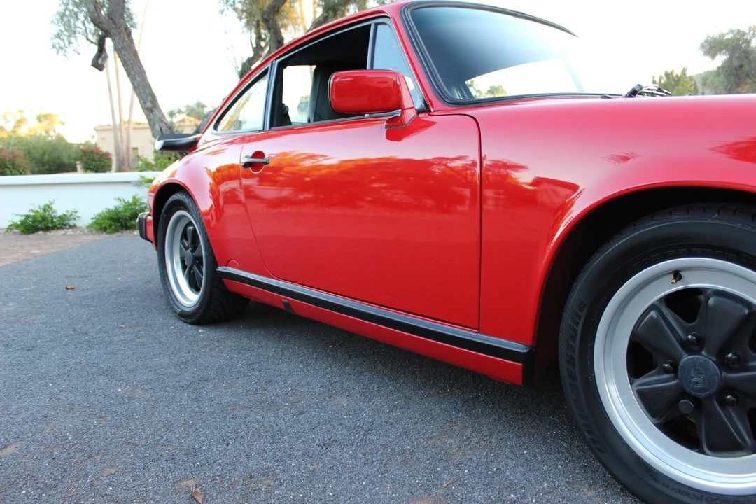 1988 Porsche 911 Carrera 3.2 - Image 26 of 31