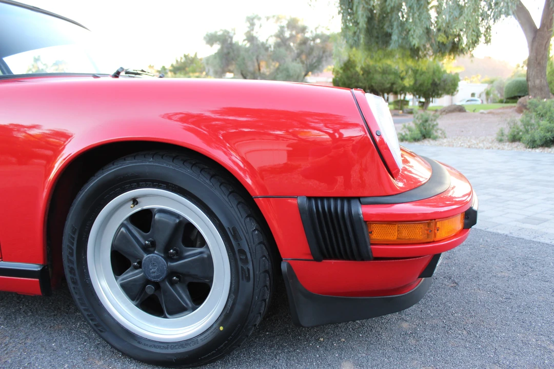 1988 Porsche 911 Carrera 3.2 - Image 27 of 31