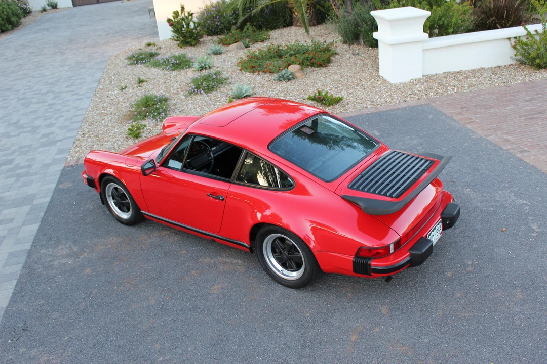 1988 Porsche 911 Carrera 3.2 - Image 4 of 31