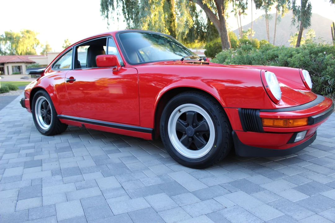 1988 Porsche 911 Carrera 3.2 - Image 17 of 31